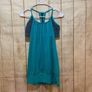 Lululemon workout top with built in bra